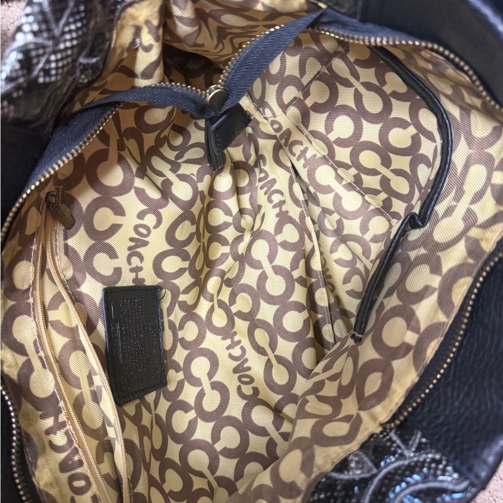 Coach Signature Embossed Tote Bag 14578 Black Gray Leather Trim Gold Hardware - Picture 13 of 17